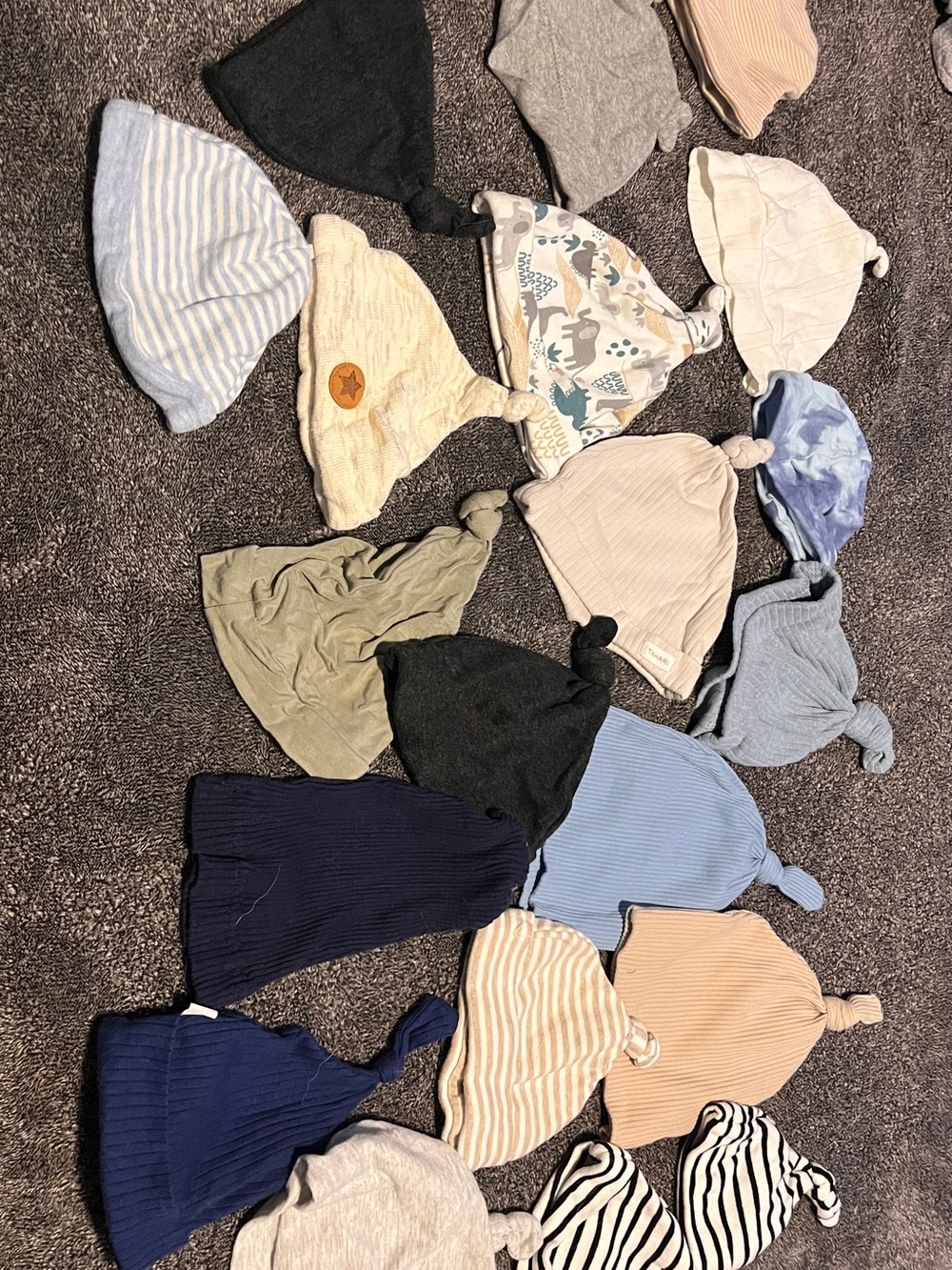 Assorted Baby Knot Hats - Neutral & Blue Mix